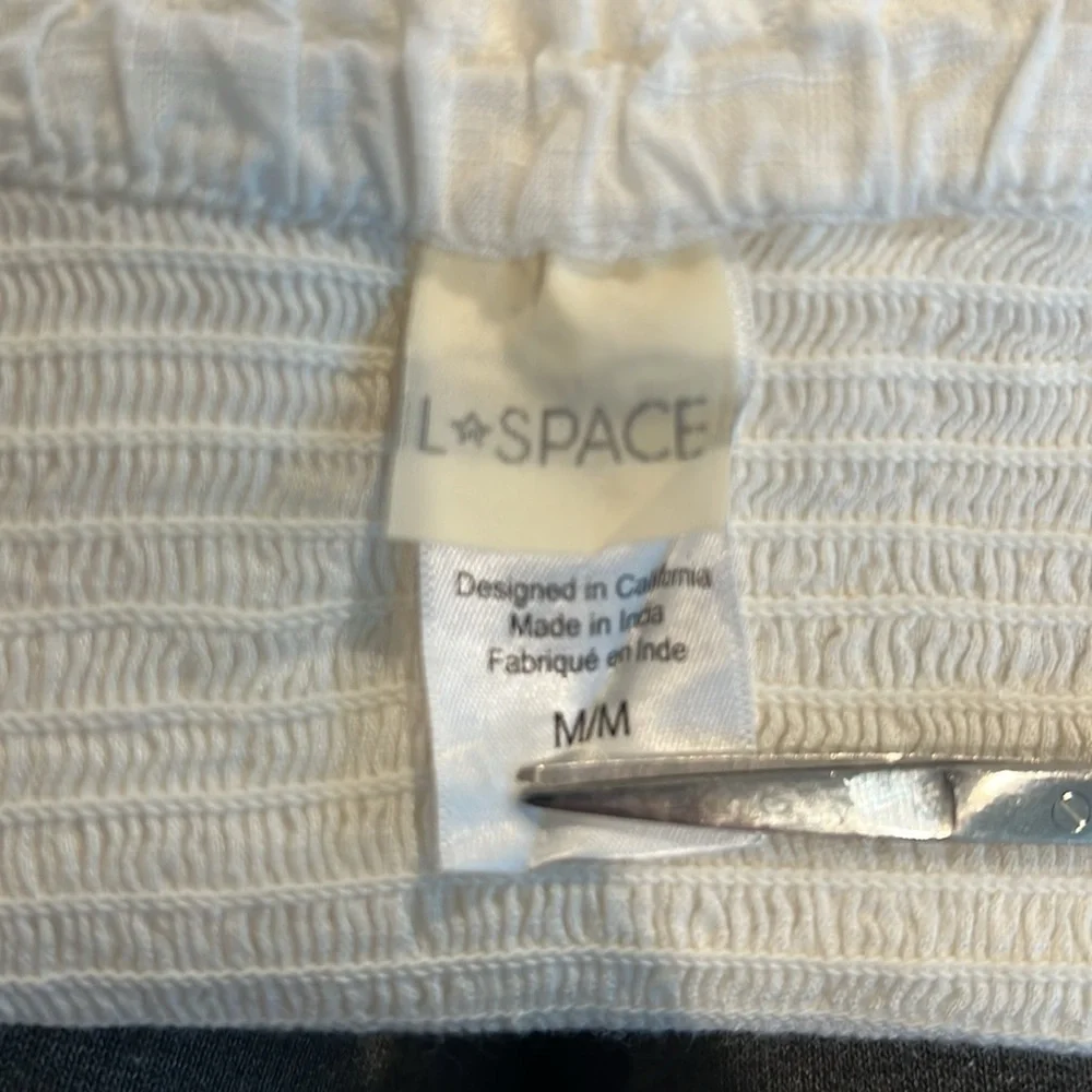 I*Space Off Shoulder Crop Lace Top - Picture 5 of 6